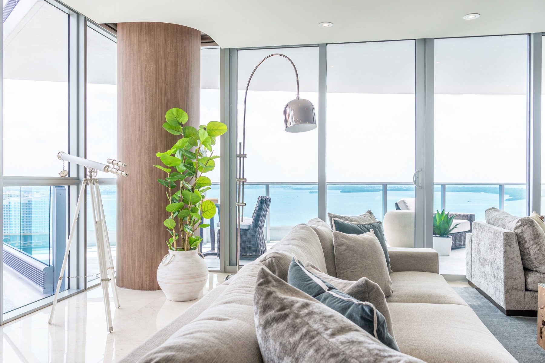 Brickell &mdash; 2